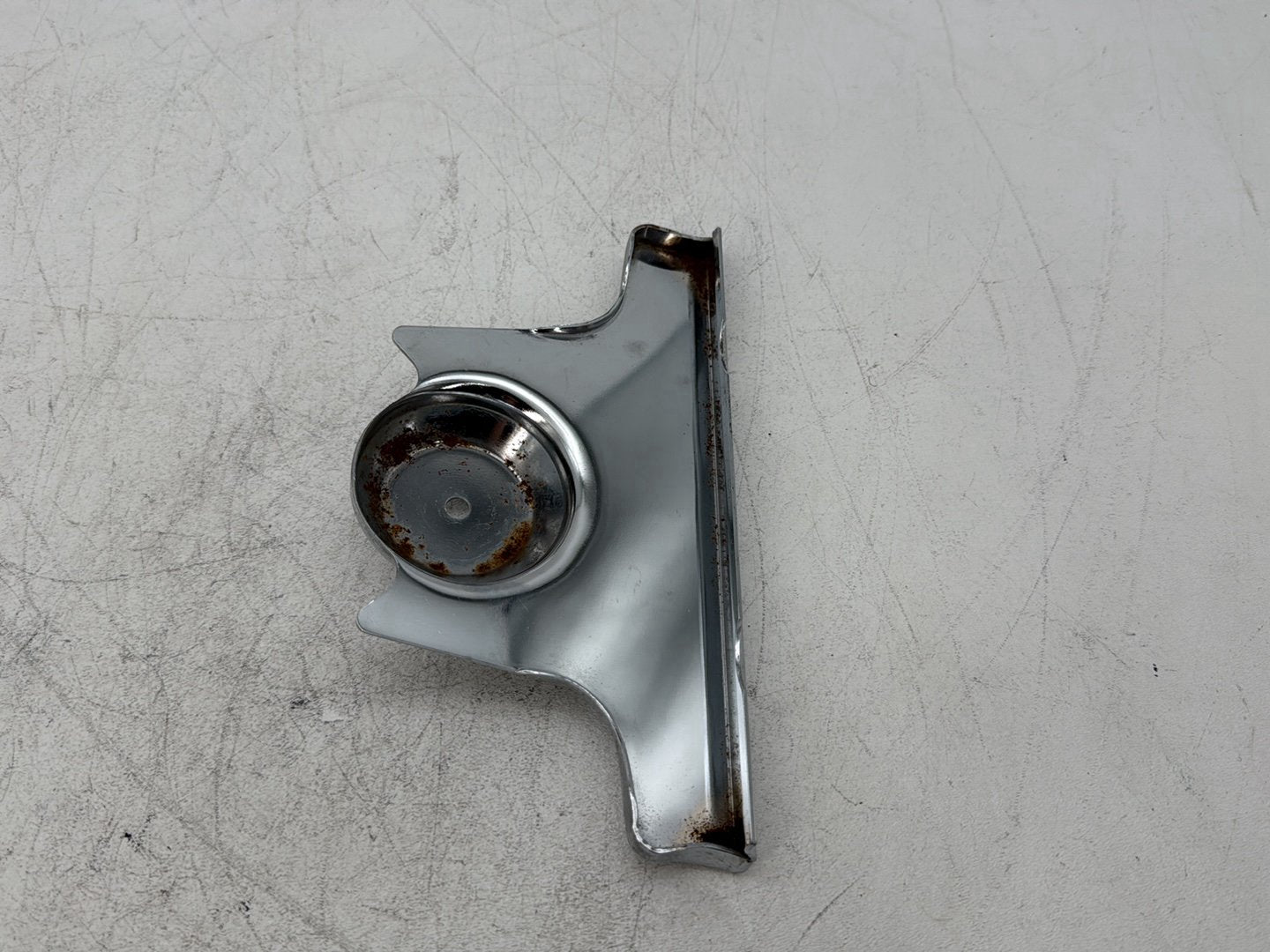 2000 Harley Dyna FXDWG Wide Glide OEM Front Fork Bracket Cover 45685-93