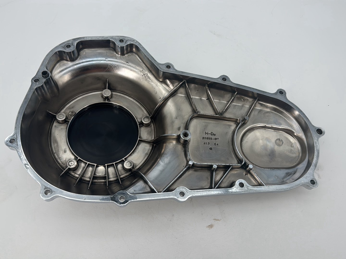 2007 - 2016 Harley-Davidson Touring Electra Glide Ultra Outer Primary Clutch Cover 60685-07