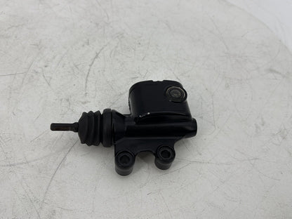 2007 - 2016 Harley-Davidson Touring Electra Glide Ultra Rear Brake Master Cylinder Reservoir