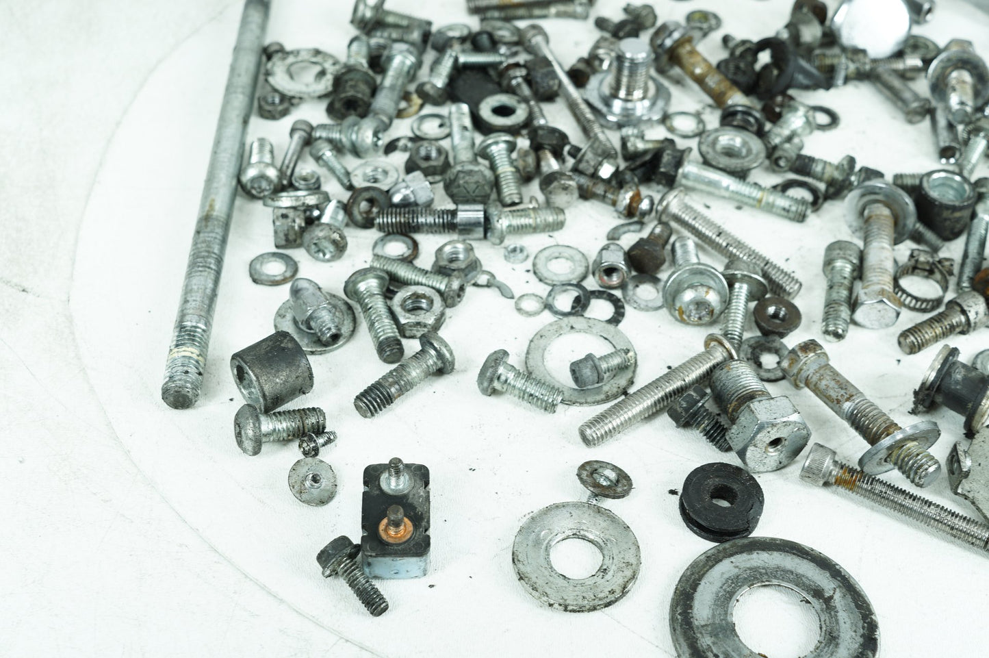 1999 - 2006 Harley-Davidson Softail Fat Boy Hardware Bolts Nuts & Brackets