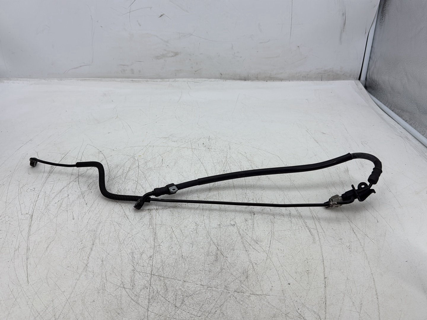 2007 Harley Electra Glide Touring Ultra FLHTCUI OEM Rear Brake Hose Line Pipe