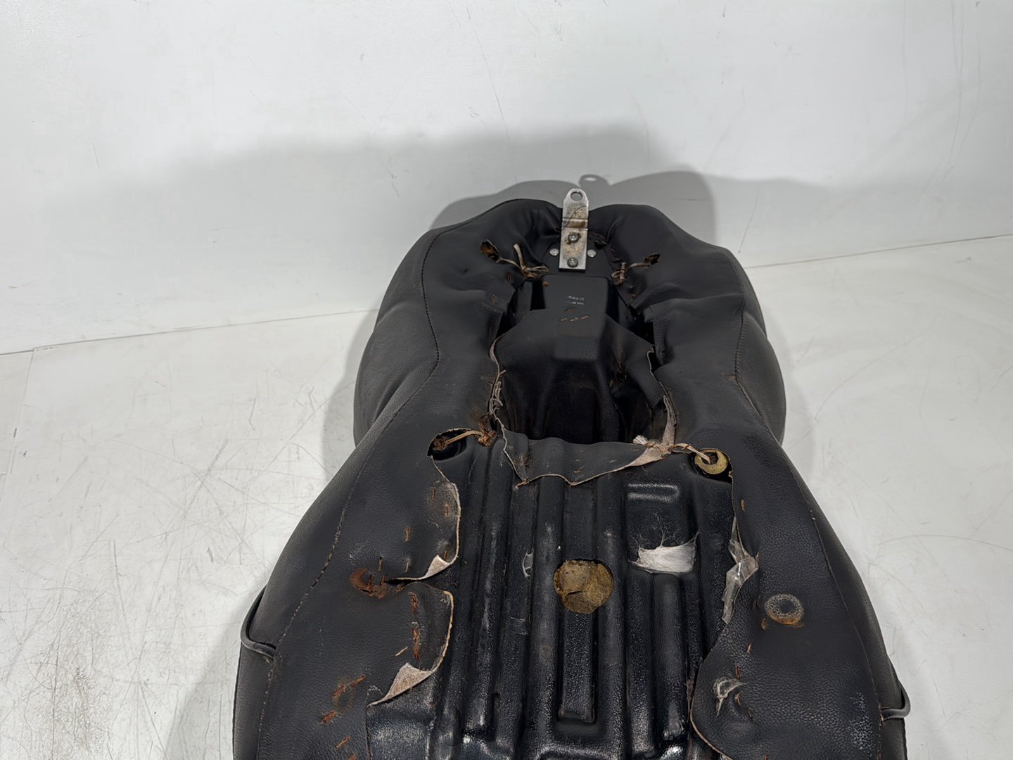 1999 - 2006 Harley-Davidson Touring Electra Glide Classic Passenger Rider Driver Seat Saddle 51704-05
