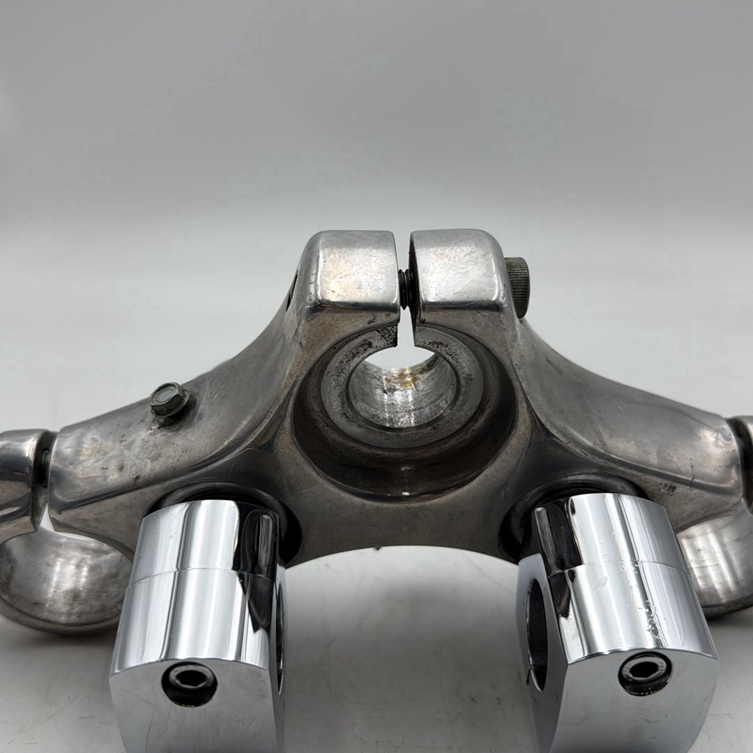 1999 - 2006 Harley-Davidson Dyna Low Rider Front Fork Upper Triple Tree Clamps 45739-87