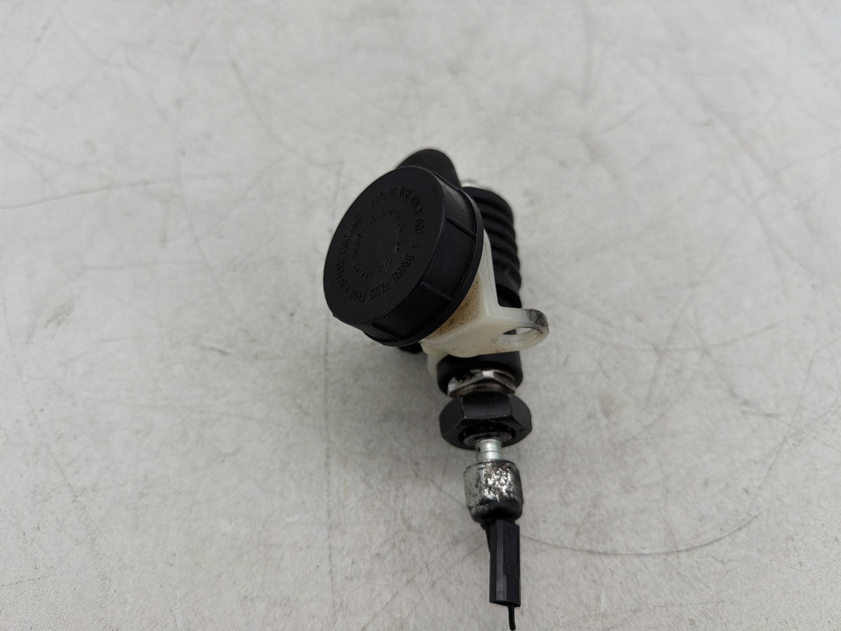 2017 Harley Dyna Street Bob FXDB OEM Rear Brake Master Cylinder Reservoir ABS