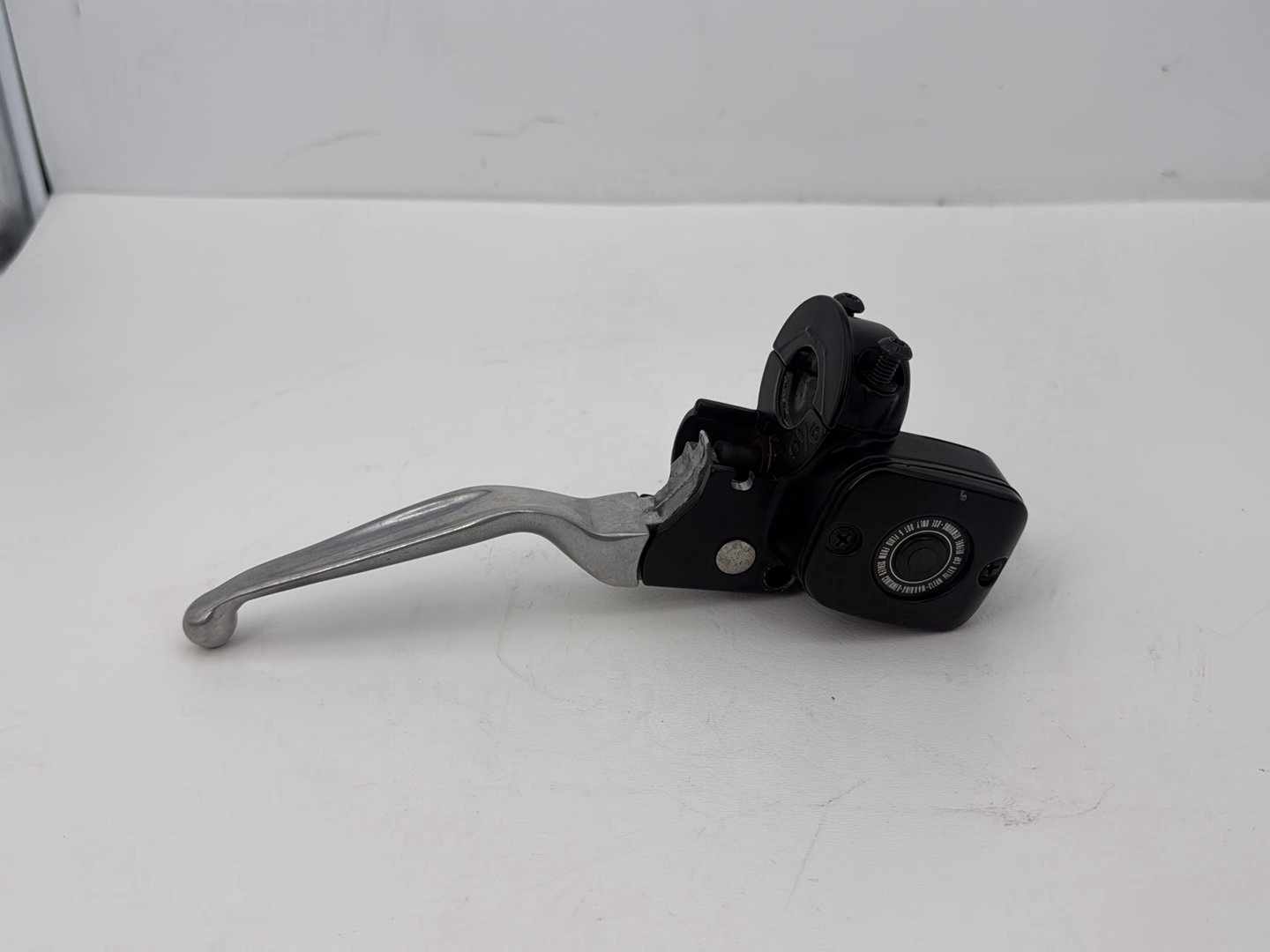 2003 Harley Sportster XL1200C 1200 Custom Anniversary OEM Front Right Brake Lever Master Cylinder