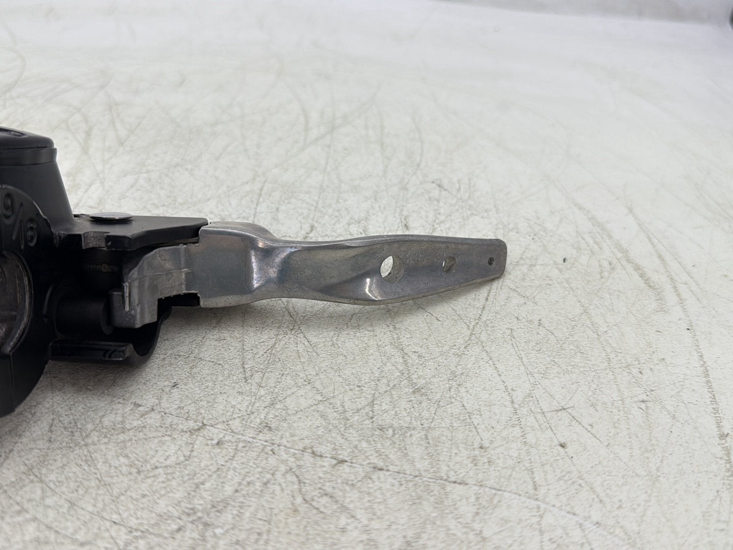 2004 Harley Dyna Super Glide FXDI OEM Front Right Brake Lever Master Cylinder