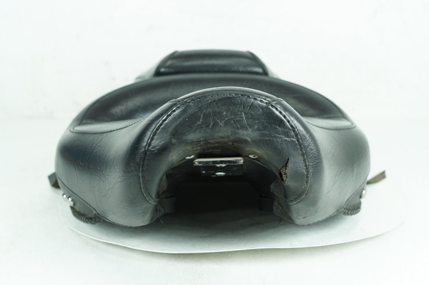 2004 - 2013 Harley-Davidson Sportster Custom Passenger Rider Driver Seat Saddle MUSTANG