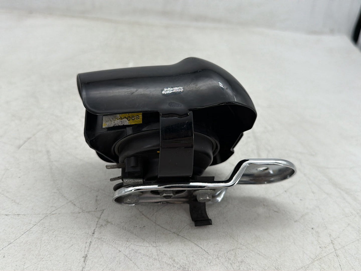 2018 Harley Road Glide Touring FLTRXS OEM Horn Signal Klaxon Chrome Cover