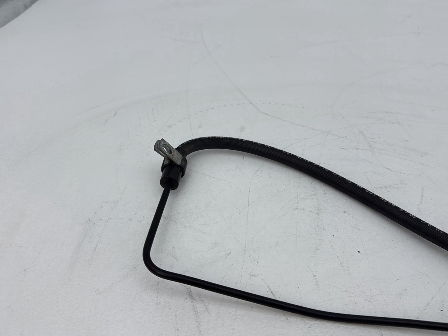 2004 - 2013 Harley-Davidson Sportster 1200 Custom Front Brake Hose Line Pipe 45449-04
