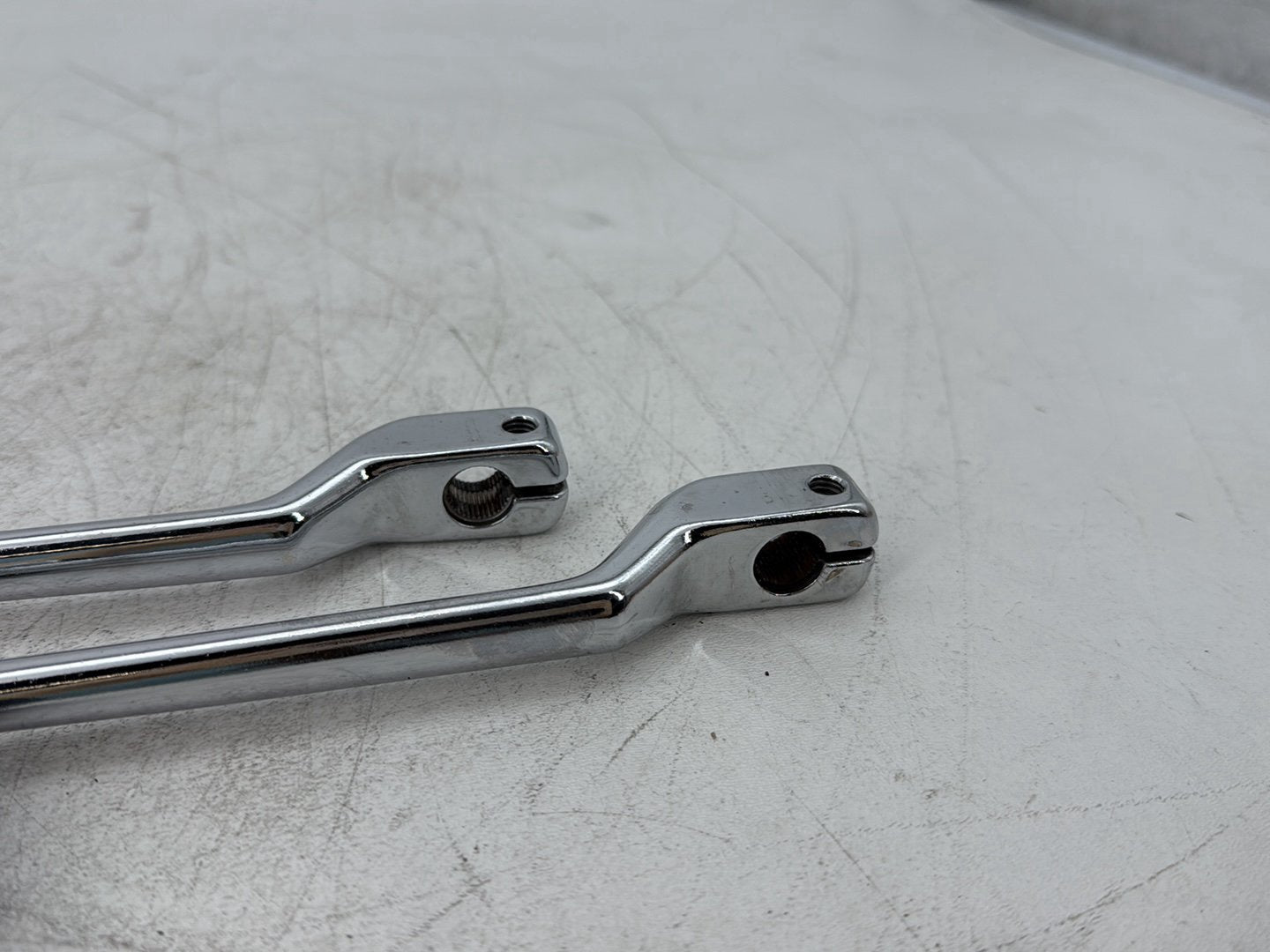 2005 Harley Electra Glide Touring Ultra FLHTCUI OEM Gear Shifter Lever Pedal Pedals