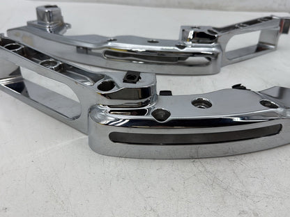 2017 Harley Road Glide Touring OEM Left Right Saddlebag Fender Struts Brackets