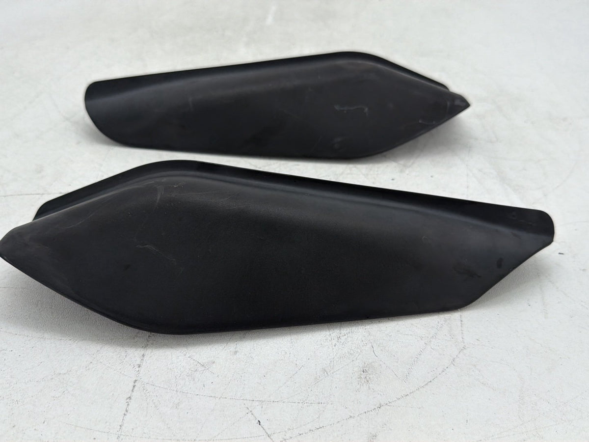 2011 Harley Electra Glide Touring Ultra OEM Left Right Flare Wind Deflector Cover
