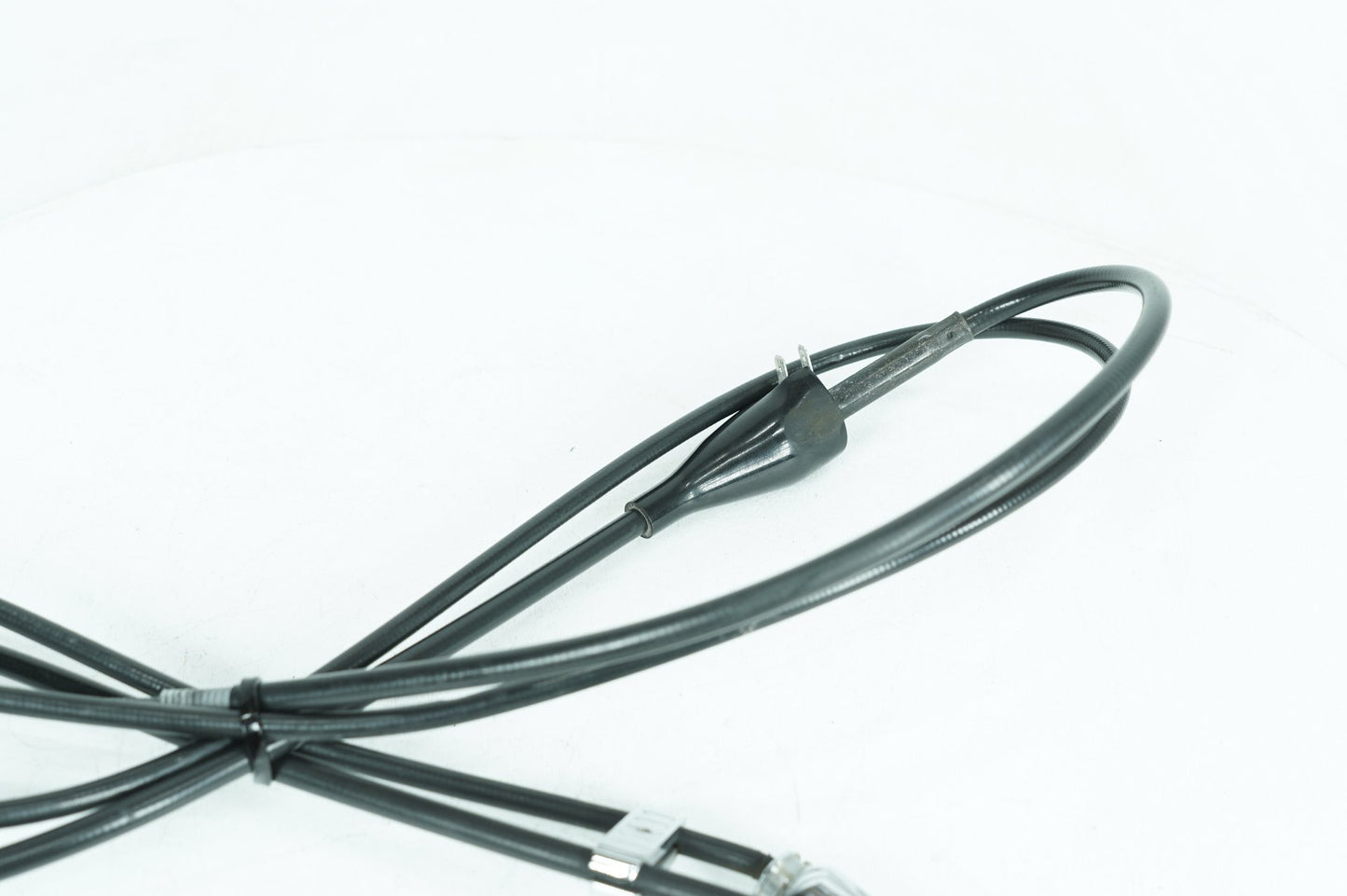 1999 - 2006 Harley-Davidson Touring Electra Glide Classic Idle Throttle Wire Cables Line  	56357-02