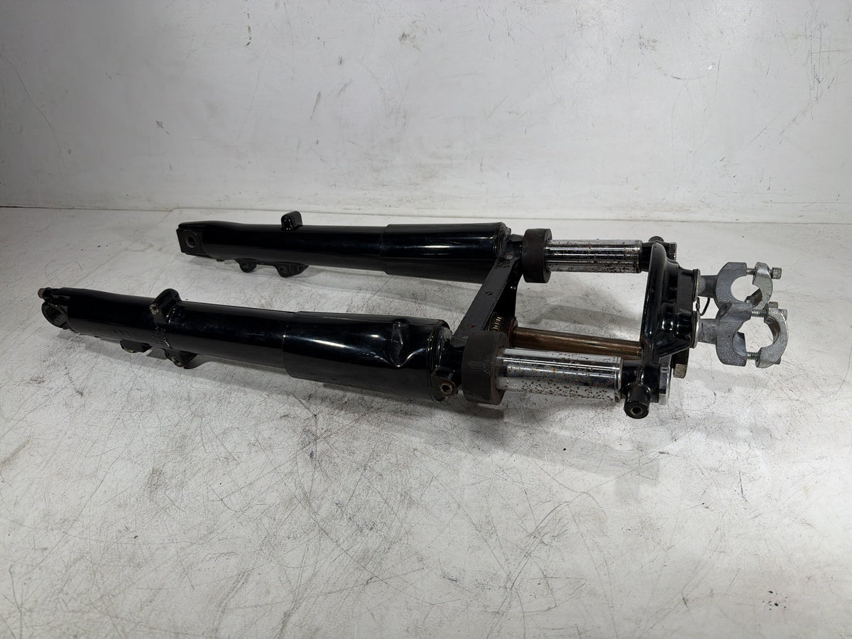 2006 Harley Electra Glide Touring Classic OEM Front Triple Tree Set & LH RH Fork Legs Sliders