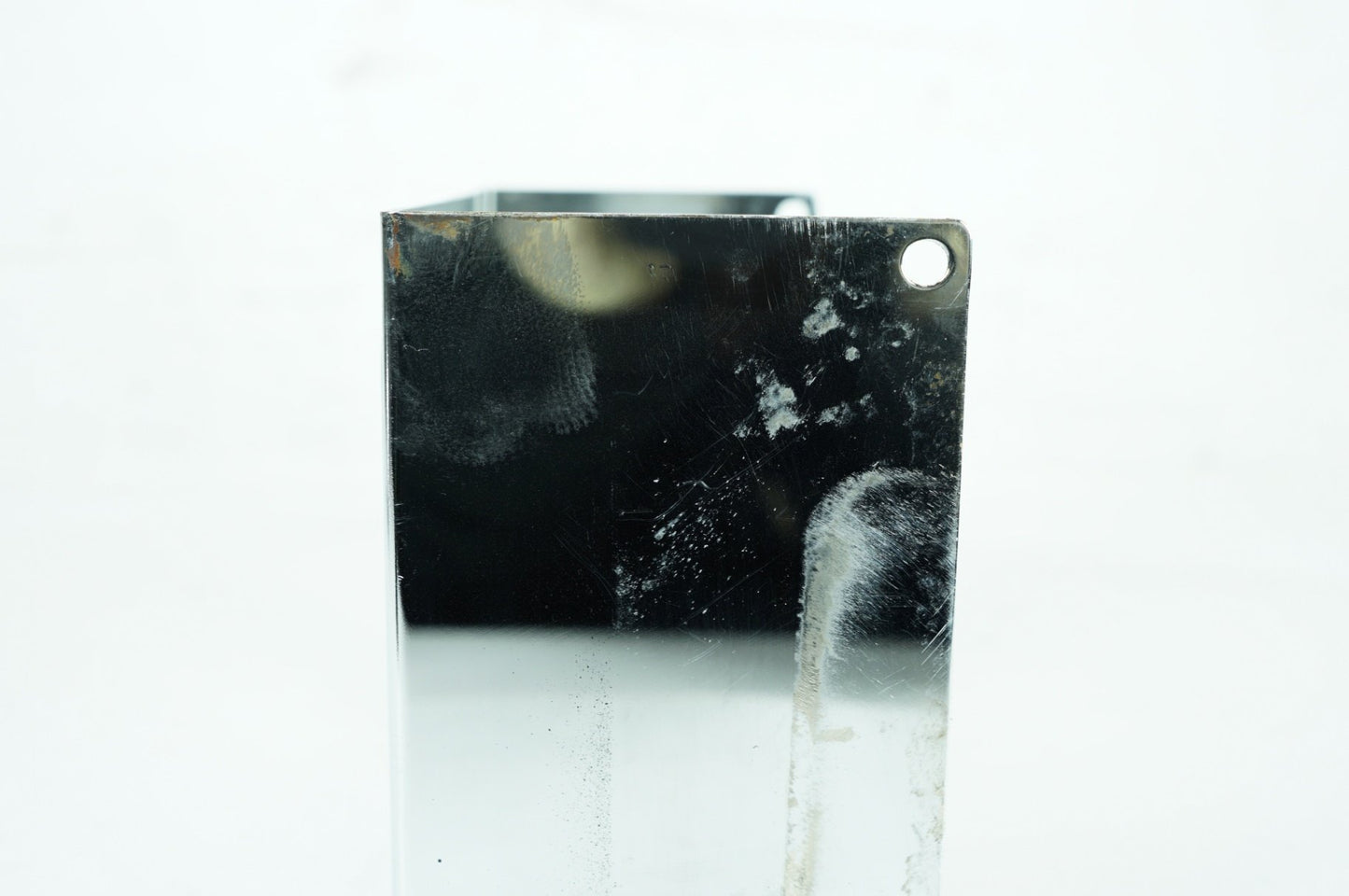 1999 - 2006 Harley-Davidson Dyna Wide Glide Lower Battery Tray Stay Box Cover Panel 66375-97