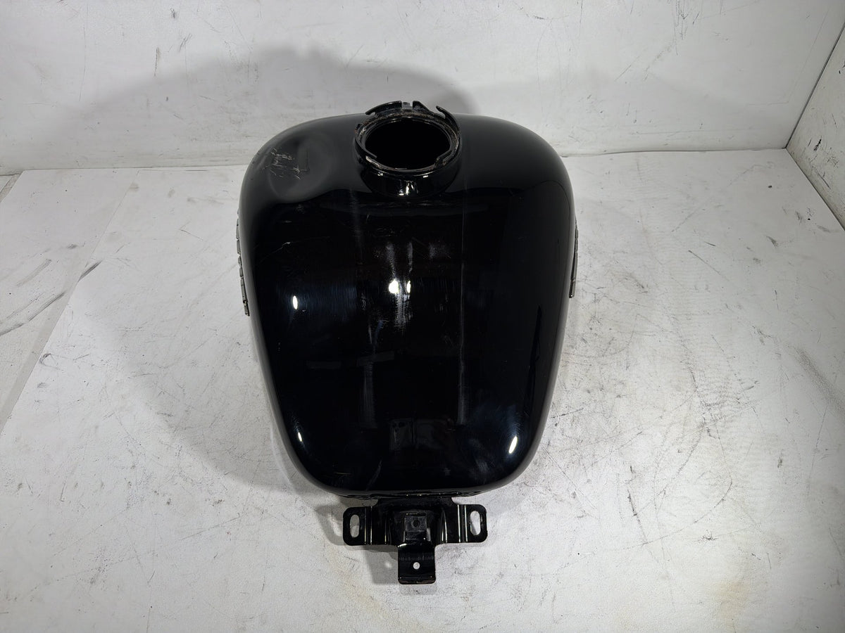 2009 Harley Street Glide Touring FLHX OEM Fuel Gas Tank Gasoline Reservoir
