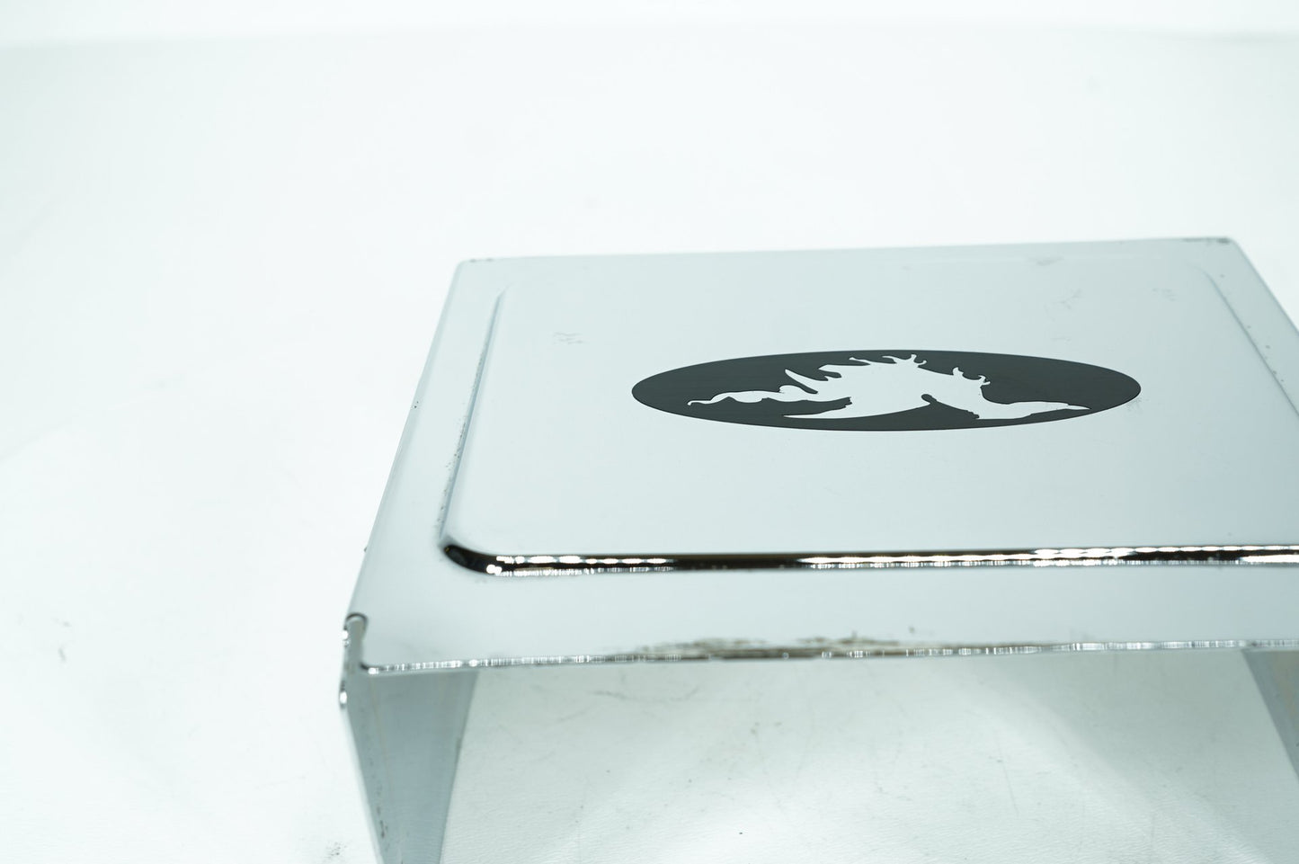 1999 - 2006 Harley-Davidson Dyna Wide Glide Lower Battery Tray Stay Box Cover Panel  	66375-97