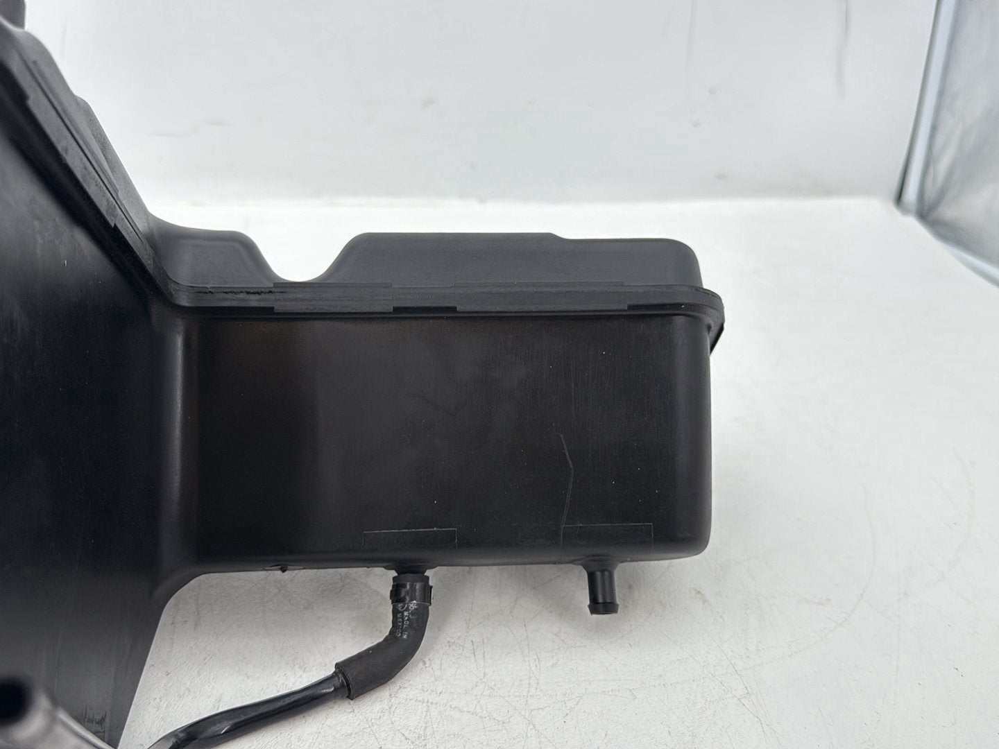 2006 Harley Sportster XL883C 883 Custom OEM Oil Tank Reservoir Bottle Canister & Dipstick