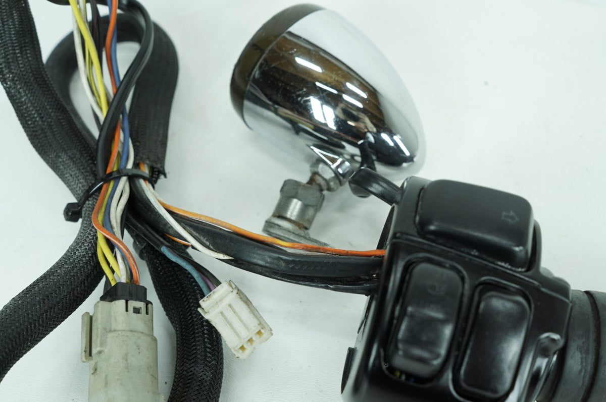 2009 Harley Dyna Super Glide Custom Left Turn Signal Headlight Switches Controls