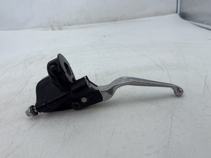 2005 Harley Heritage Softail Classic OEM Front Right Brake Lever Master Cylinder