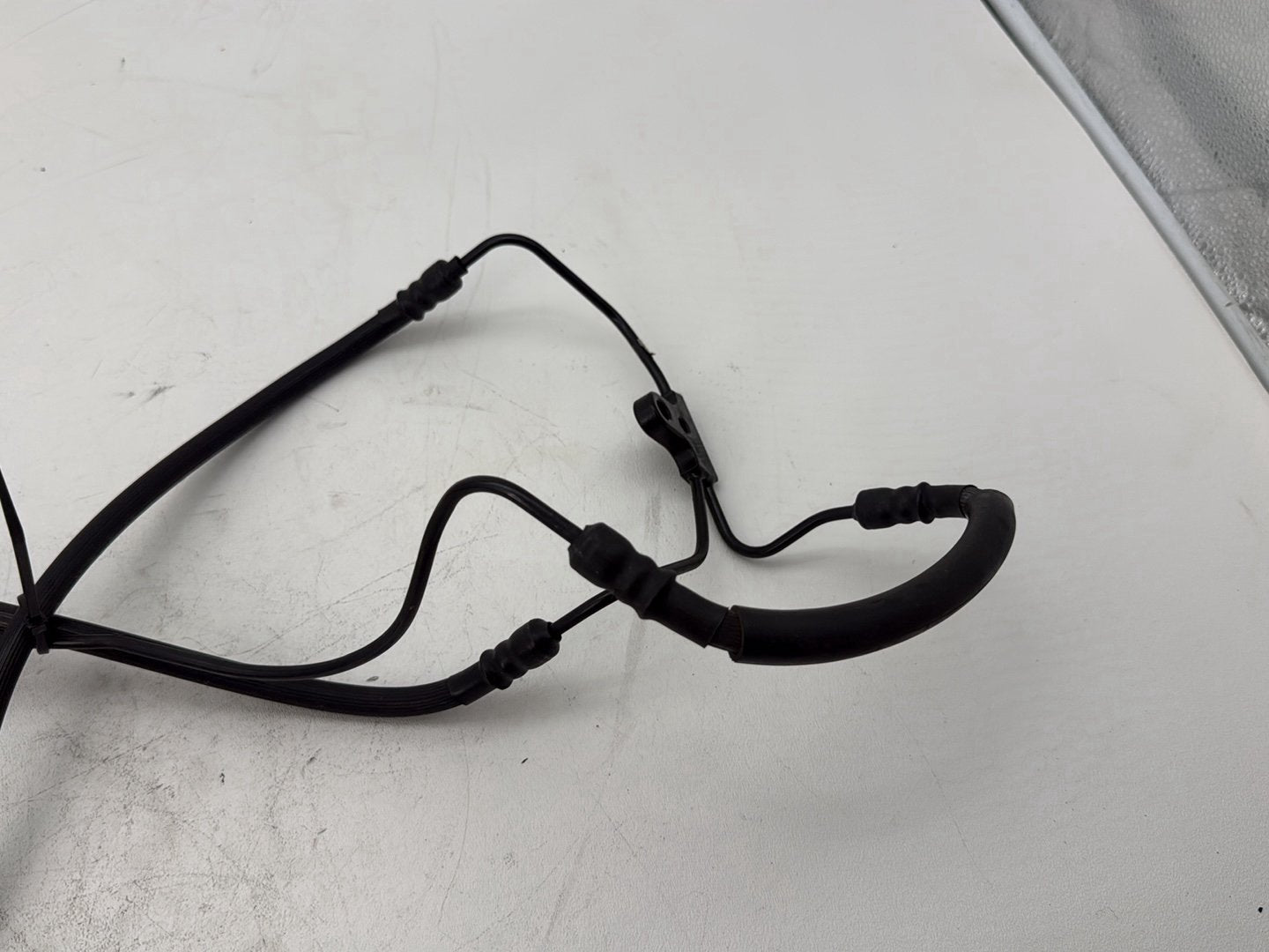 2007 Harley Touring FLHTP Electra Glide Police OEM Front Brake Hose Line Pipe