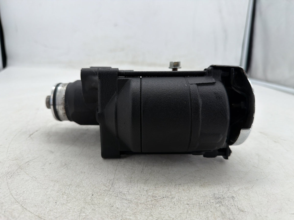 2012 Harley Street Glide Touring FLHX OEM Engine Starter Motor 31618-06A 12V