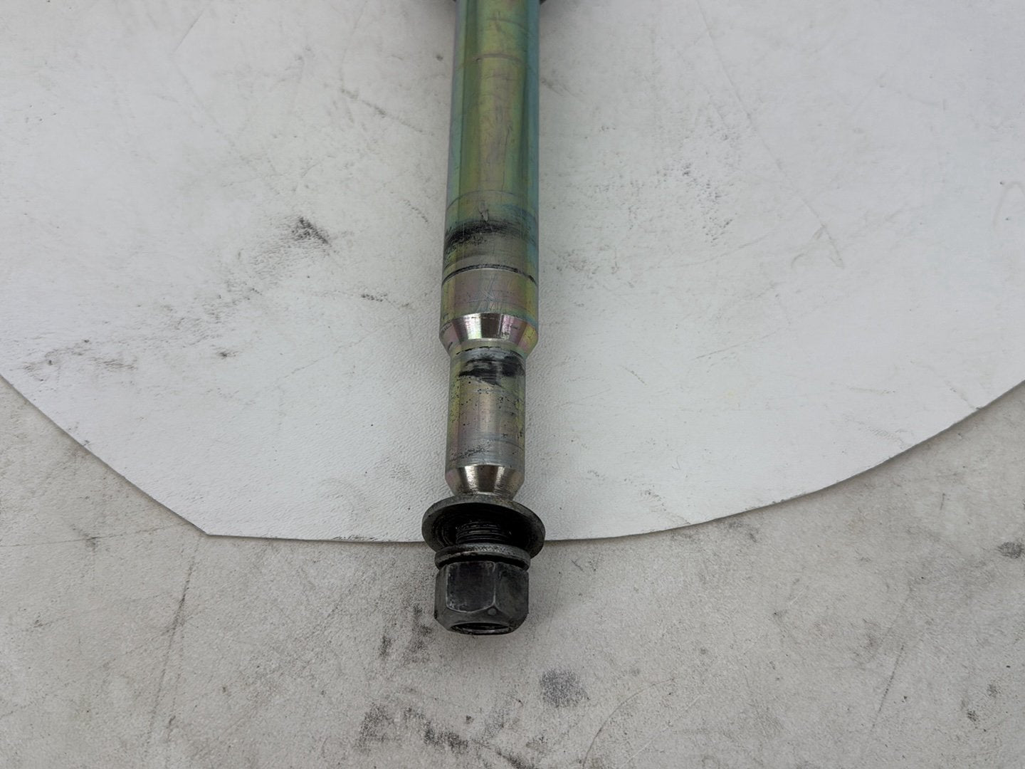 2006 Harley Dyna Super Glide Custom FXDCI OEM Front Wheel Axle Bolt Shaft