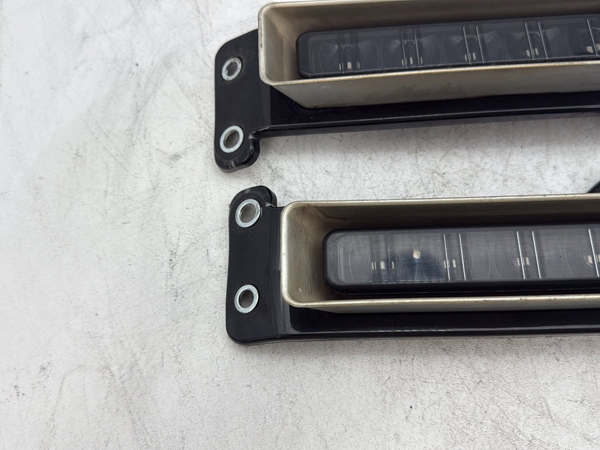 2018 Harley Electra Glide Touring Ultra Front Left Right Turn Signal Indicators