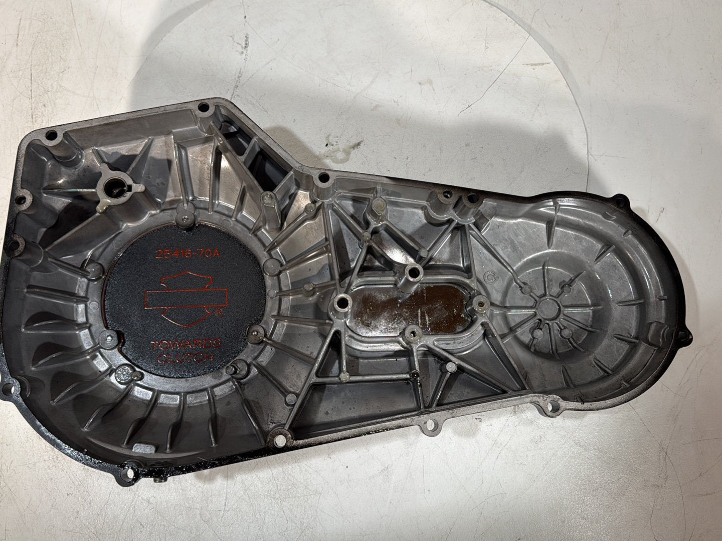 1986 - 1998 Harley-Davidson Softail Heritage Classic Outer Primary Clutch Cover 60543-95 , 25416-70A