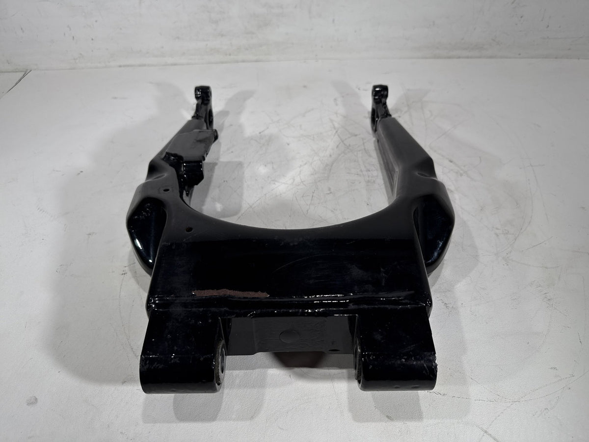 2014 Harley Electra Glide Touring Ultra OEM Rear Fork Swingarm Swing Arm