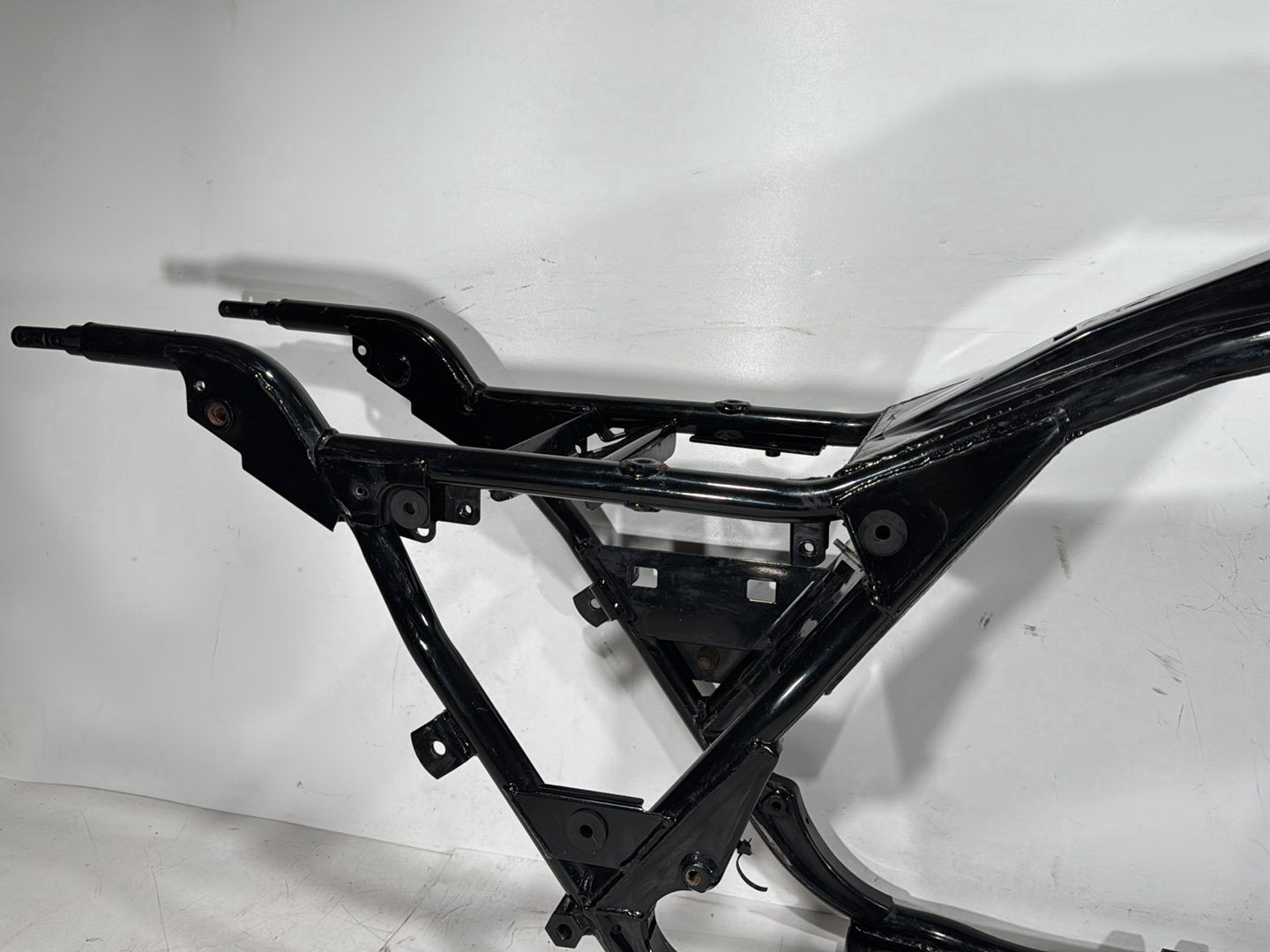 1998 Harley Road King Touring FLHRCI Classic OEM Body Main Frame Chassis CLN CLR