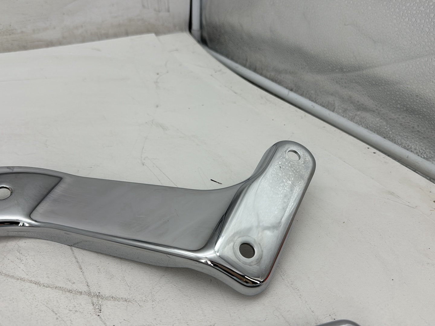 2013 Harley Heritage Softail Classic FLSTC OEM Rear Left Right Fender Struts Bracket