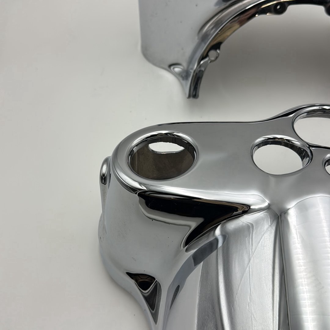 2007 - 2017 Harley-Davidson Dyna Switchback Front Lower Nacelle Headlight Cover Panel 57200024