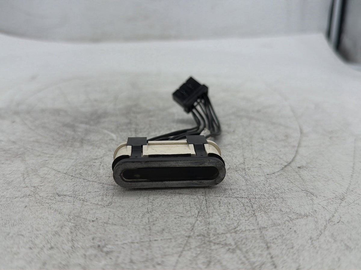 2005 Harley Electra Glide Ultra Dash Indicator Lamp Wire Plug 68789-96A
