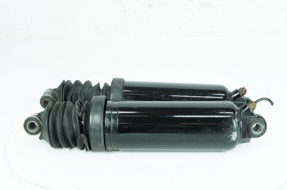 2012 Harley Touring Road Glide Custom Rear Left Right Shock Absorbers Low 12"