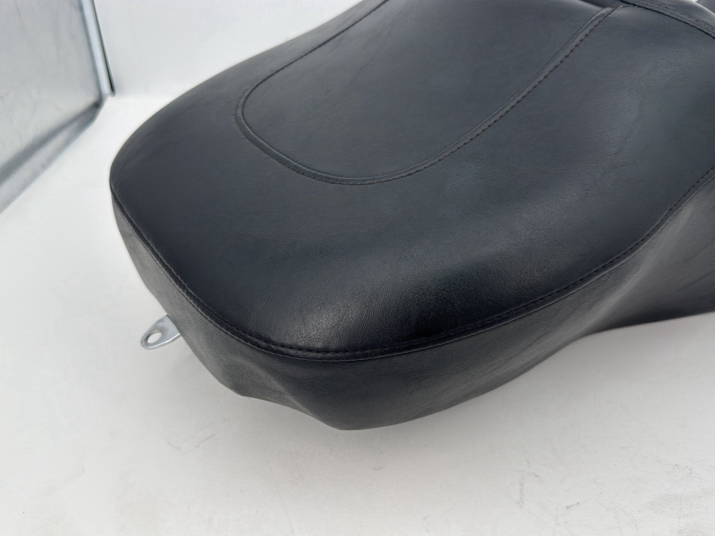 2007 - 2016 Harley-Davidson Touring Electra Glide Ultra Passenger Rider Driver Seat Saddle 52164-09B