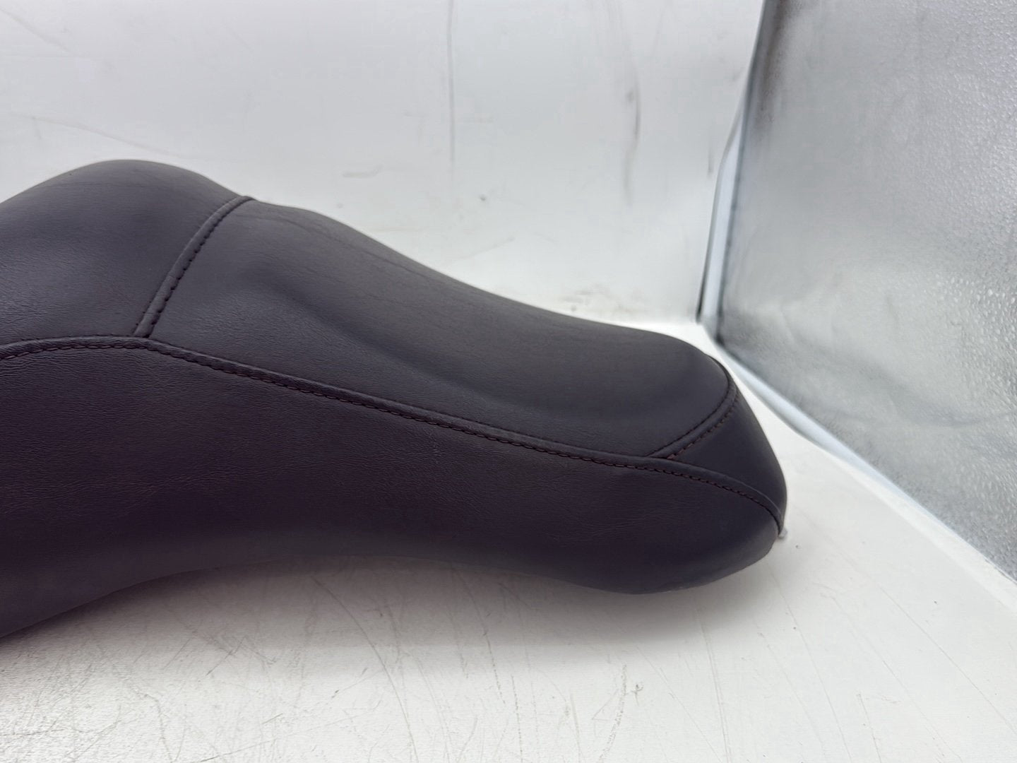 2008 Harley Dyna FXDL Low Rider Anniversary OEM Passenger Rider Driver Seat Saddle