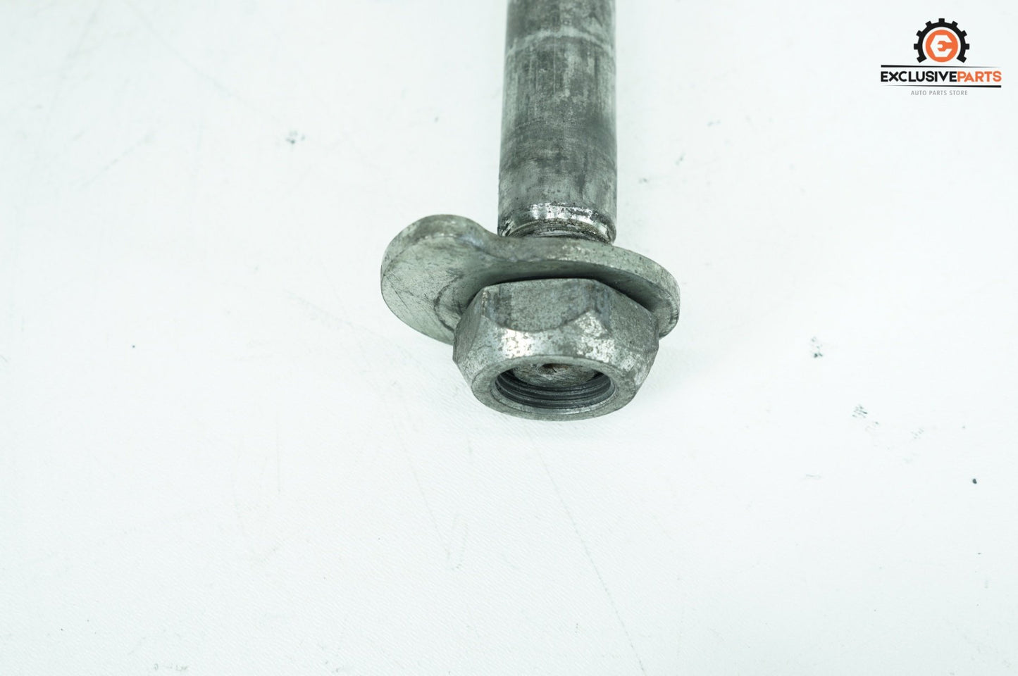 2007 - 2013 Harley-Davidson Touring Electra Glide Classic Rear Wheel Axle Bolt Shaft 41056-09