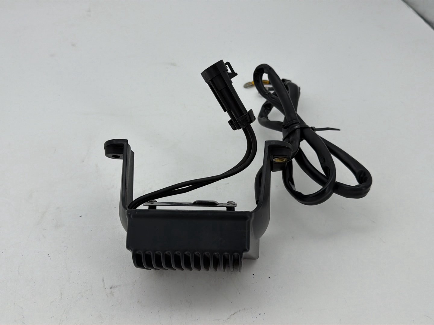 2003 Harley Road King Touring FLHRCI Classic OEM Voltage Regulator Rectifier