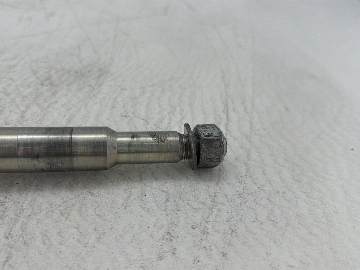 2011 Harley Heritage Softail Classic FLSTC OEM Front Wheel Axle Bolt Shaft