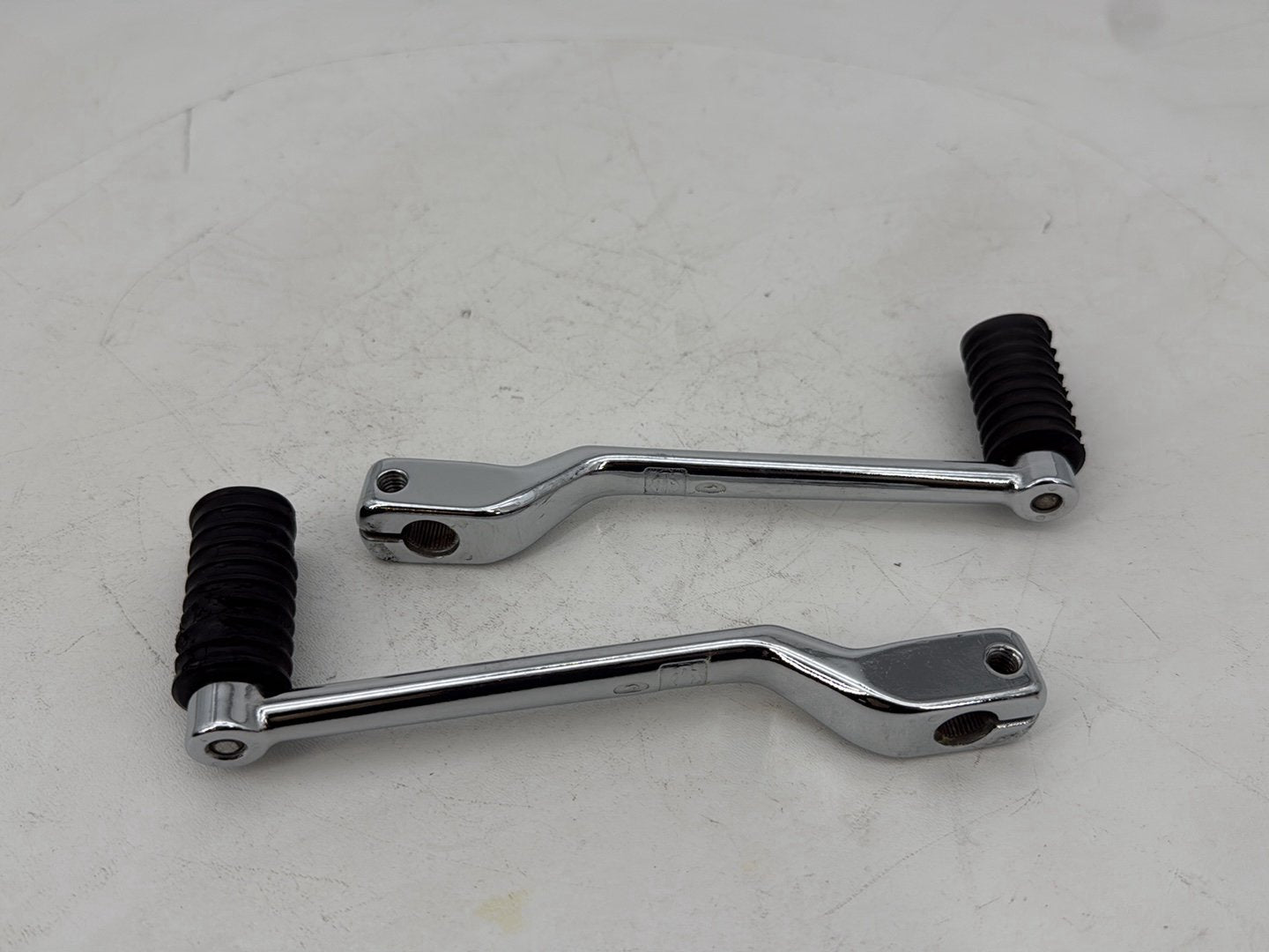 1999 - 2006 Harley-Davidson Touring Electra Glide Ultra Gear Shifter Lever Pedal Pedals  	33895-82C