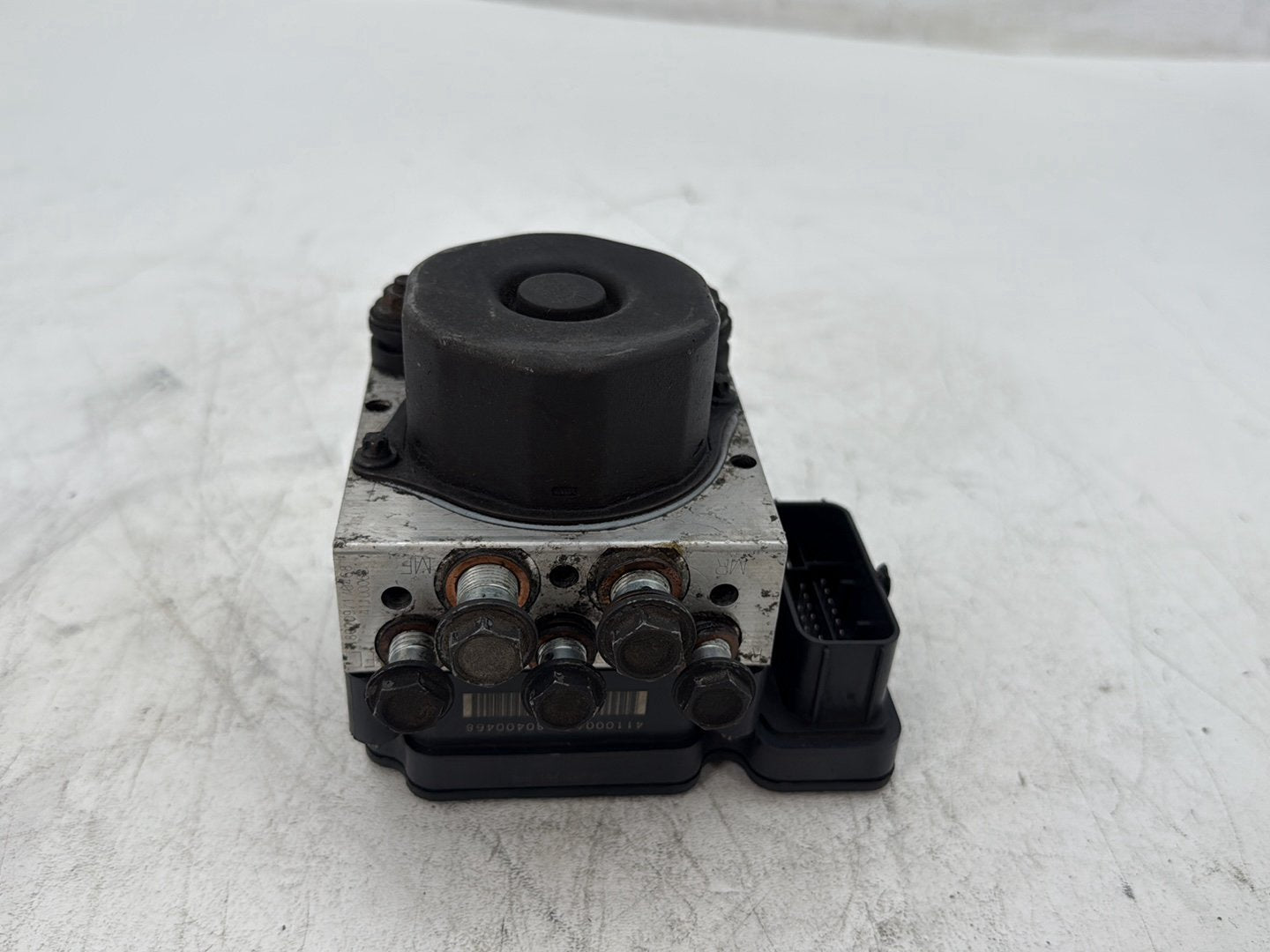18 Harley Electra Glide Touring Ultra FLHTCU OEM ABS Brake Pump & Control Module