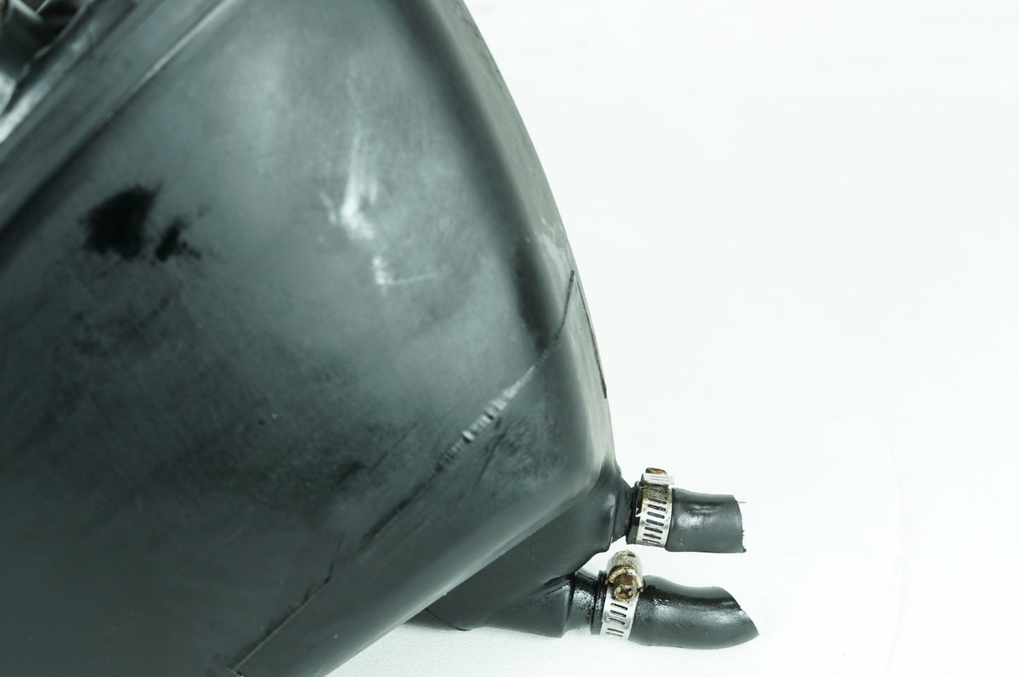 2004 - 2013 Harley-Davidson Sportster Low Oil Tank Reservoir Bottle Canister & Dipstick 62888-04