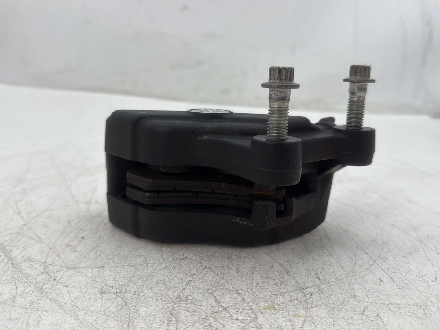2010 Harley Street Glide Touring FLHX OEM Front Right 1 Brake Caliper