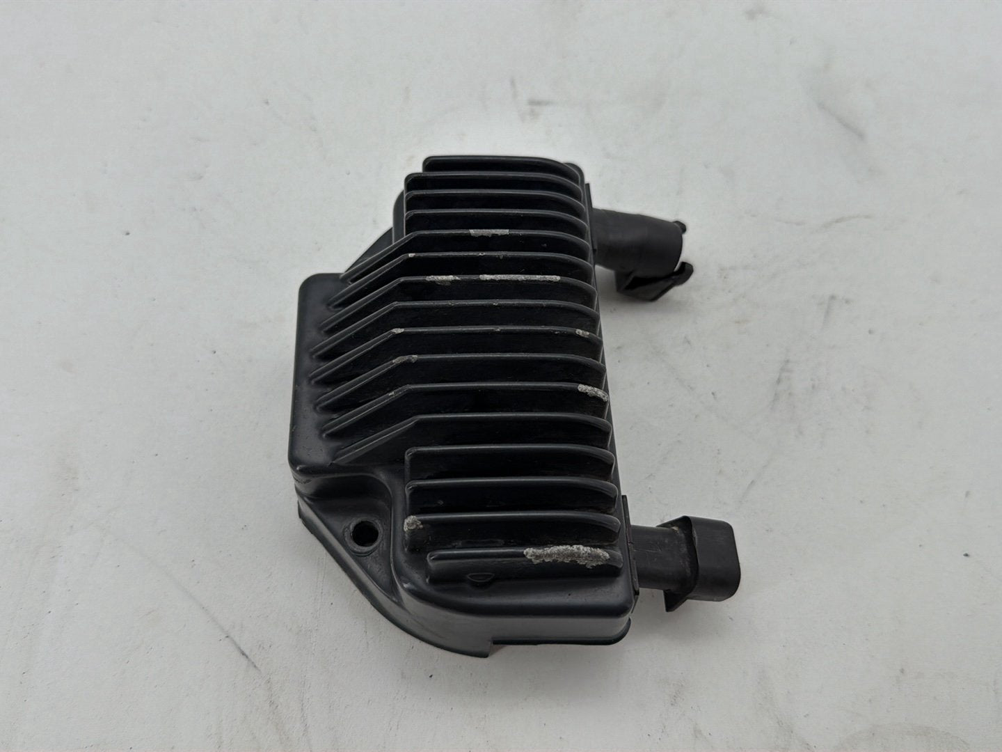 2008 Harley Dyna Fat Bob FXDF OEM Voltage Regulator Rectifier