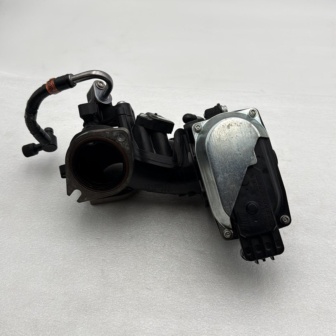 2018 - 2025 Harley-Davidson Softail Fat Bob 114 Engine Intake Manifold Throttle Body 27300122