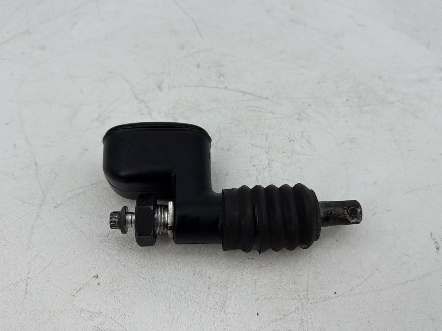 1999 - 2006 Harley-Davidson Touring Road King Police Rear Brake Master Cylinder Reservoir 41755-99D