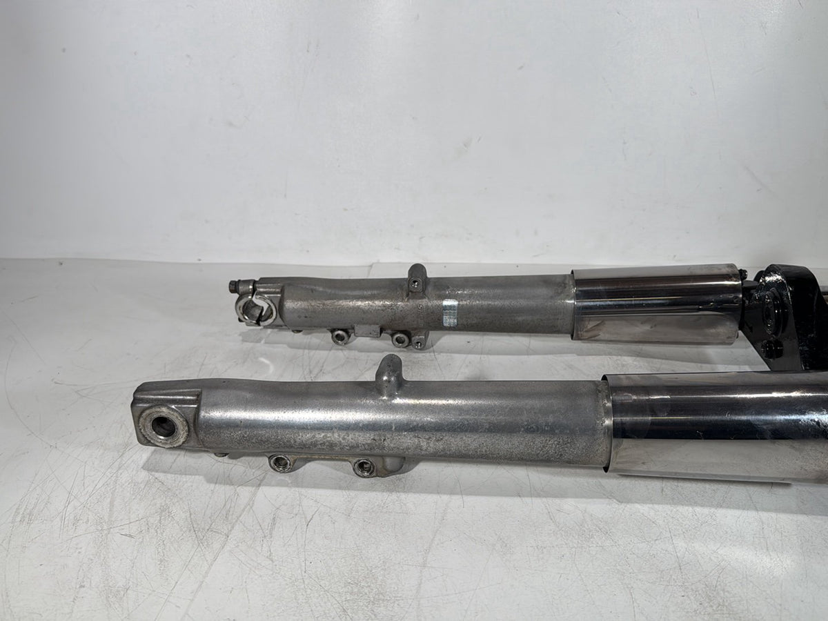 01 Harley Touring Road King Police Front Triple Tree Set LH RH Fork Legs Sliders