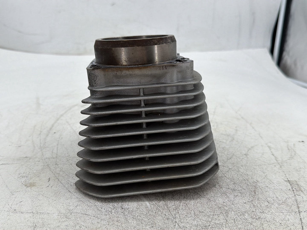 2004 Harley Sportster XL883C V-Twin Evolution Engine Jug 1 Cylinder Barrel