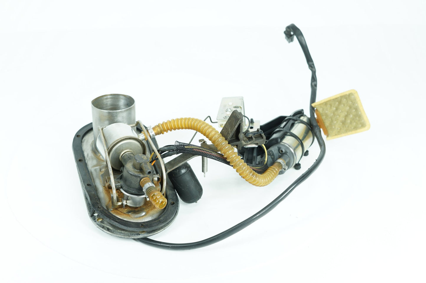 1999 - 2006 Harley-Davidson Touring Electra Glide Ultra Fuel Pump Gas Gasoline Petrol Sending 62897-01B